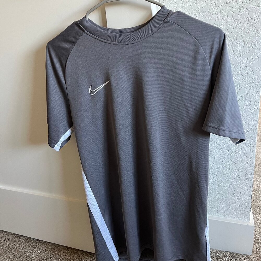 Mens Nike Gym Shirt